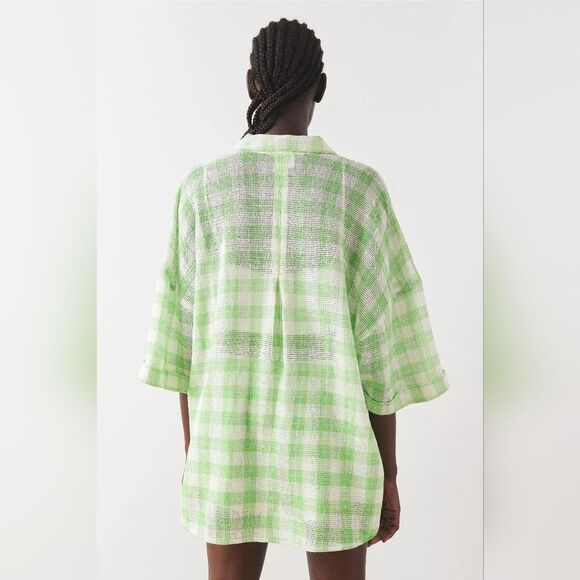 Out from under Cotton Mesh  check resort beach cover up shirt size M - Picture 2 of 7